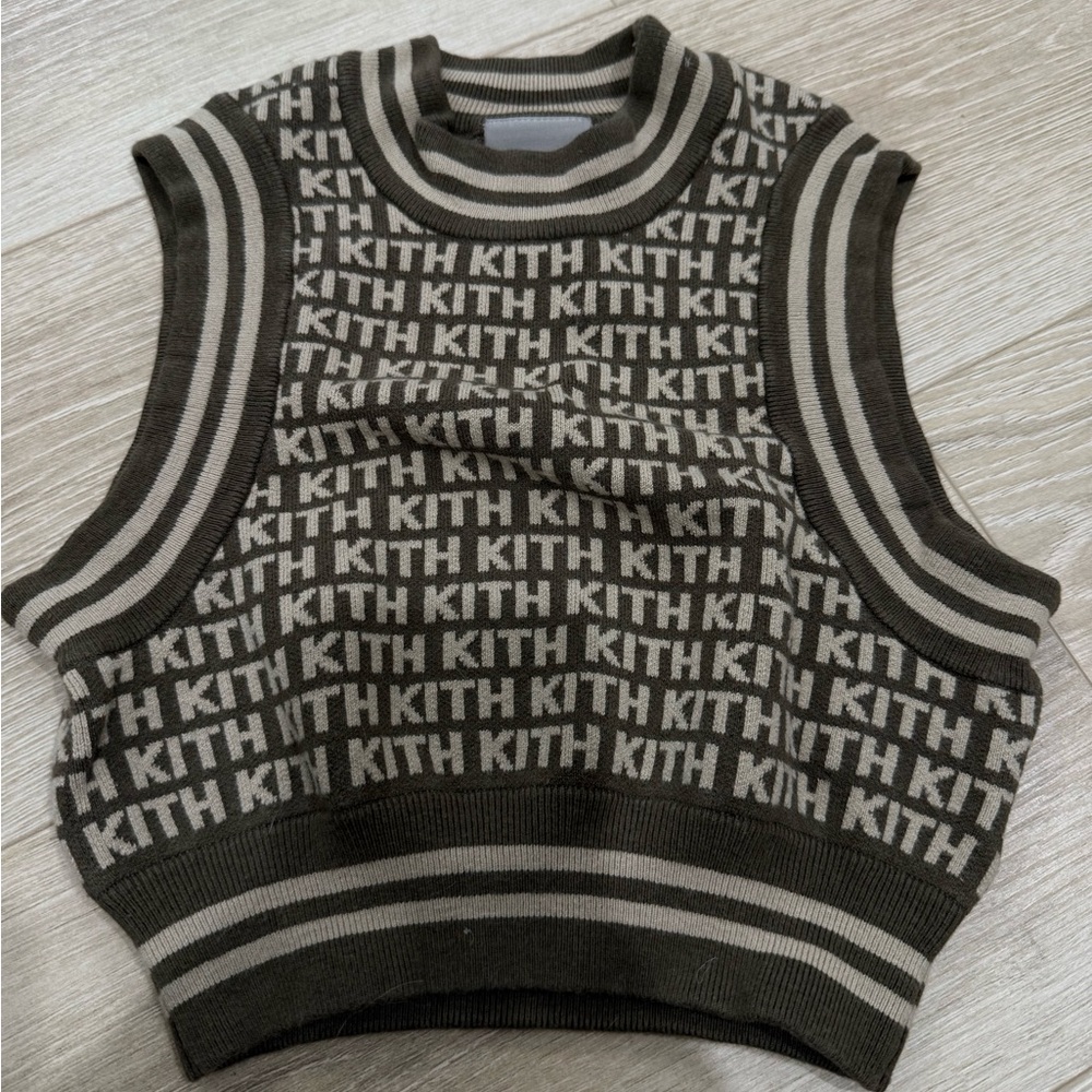 kith crop top
